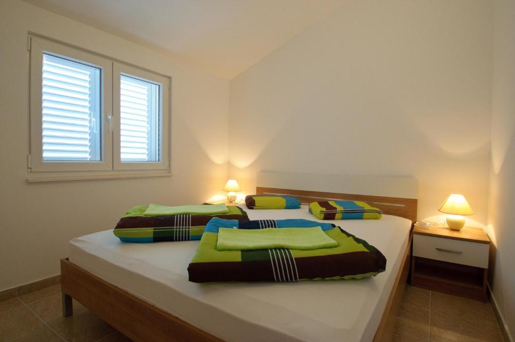 Apartments Villa Natali - Heating Pool Trogir Zimmer foto